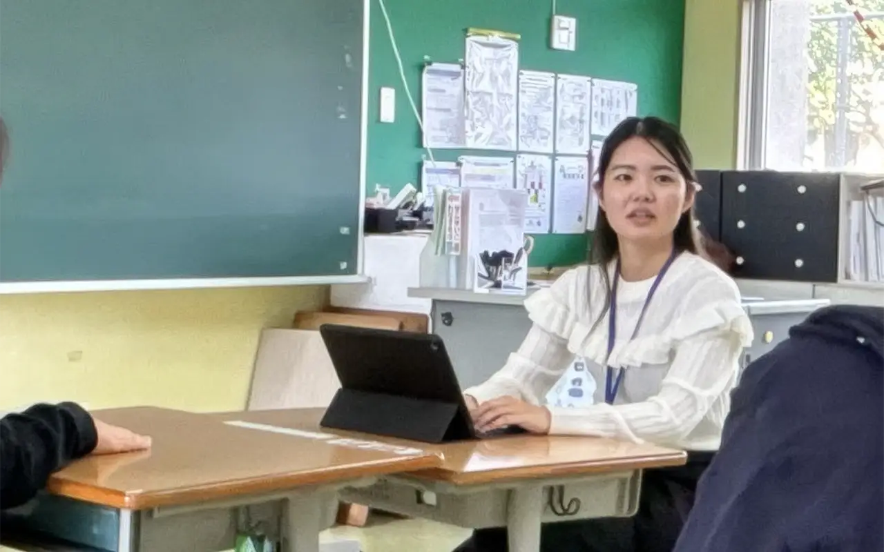 島プロジェクトで相談に応える言語聴覚士